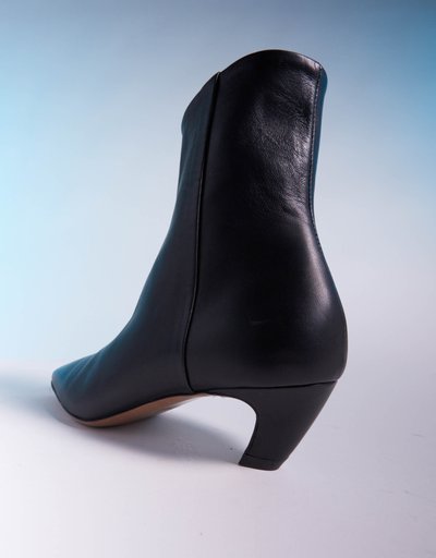 Black women boots