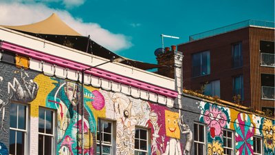 Graffiti wall